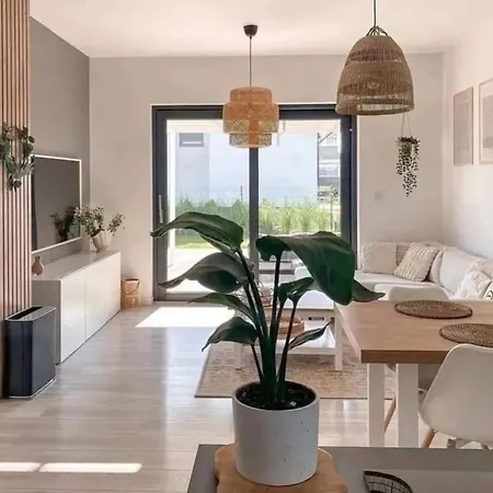 Apartment Lida *